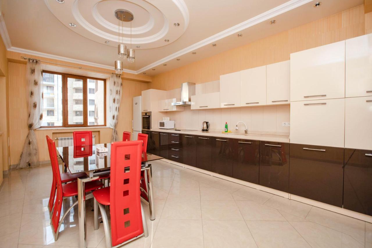 Stay Inn Apartments On Amiryan 4-6 Yerevan Exterior photo