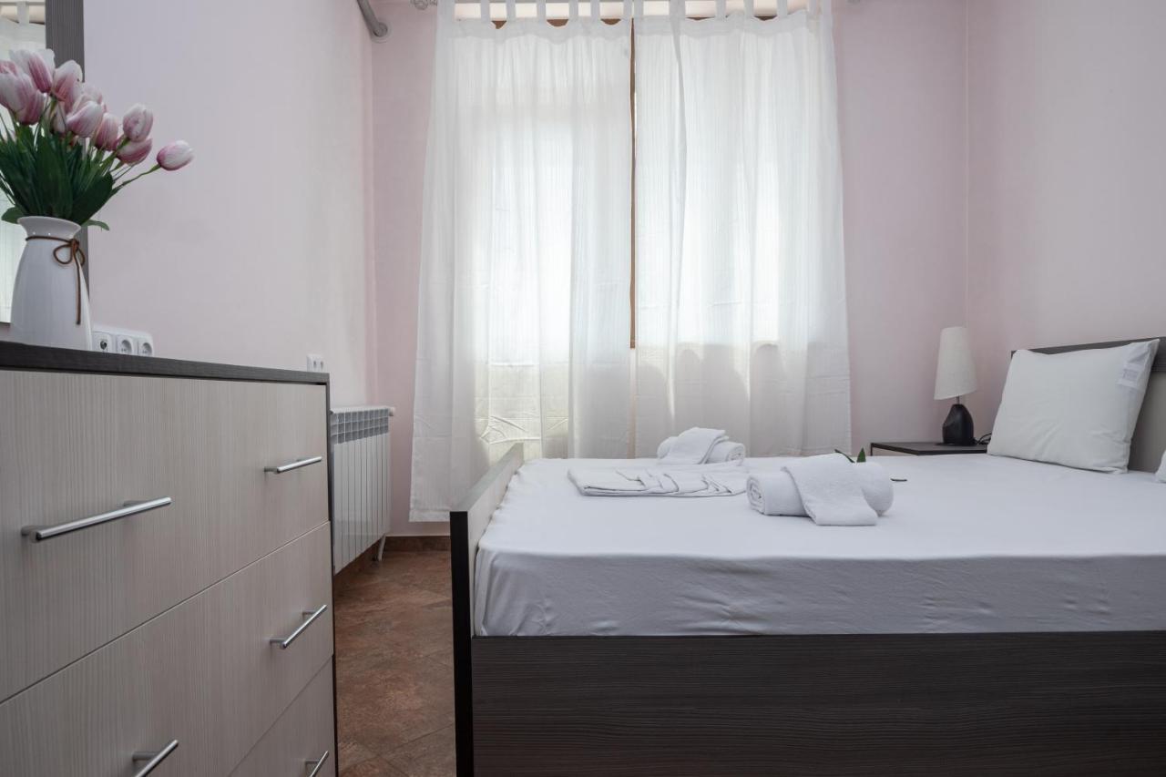 Stay Inn Apartments On Amiryan 4-6 Yerevan Exterior photo