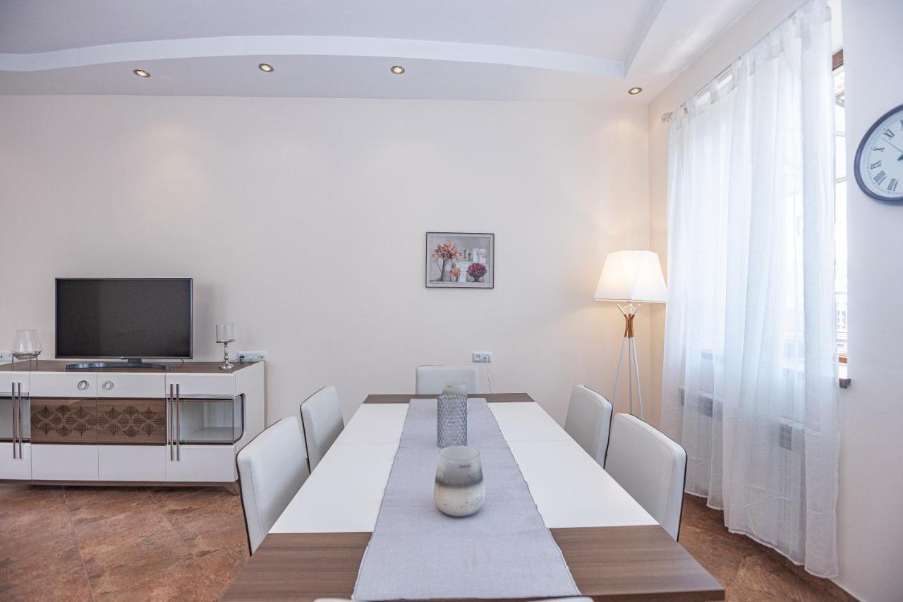 Stay Inn Apartments On Amiryan 4-6 Yerevan Exterior photo