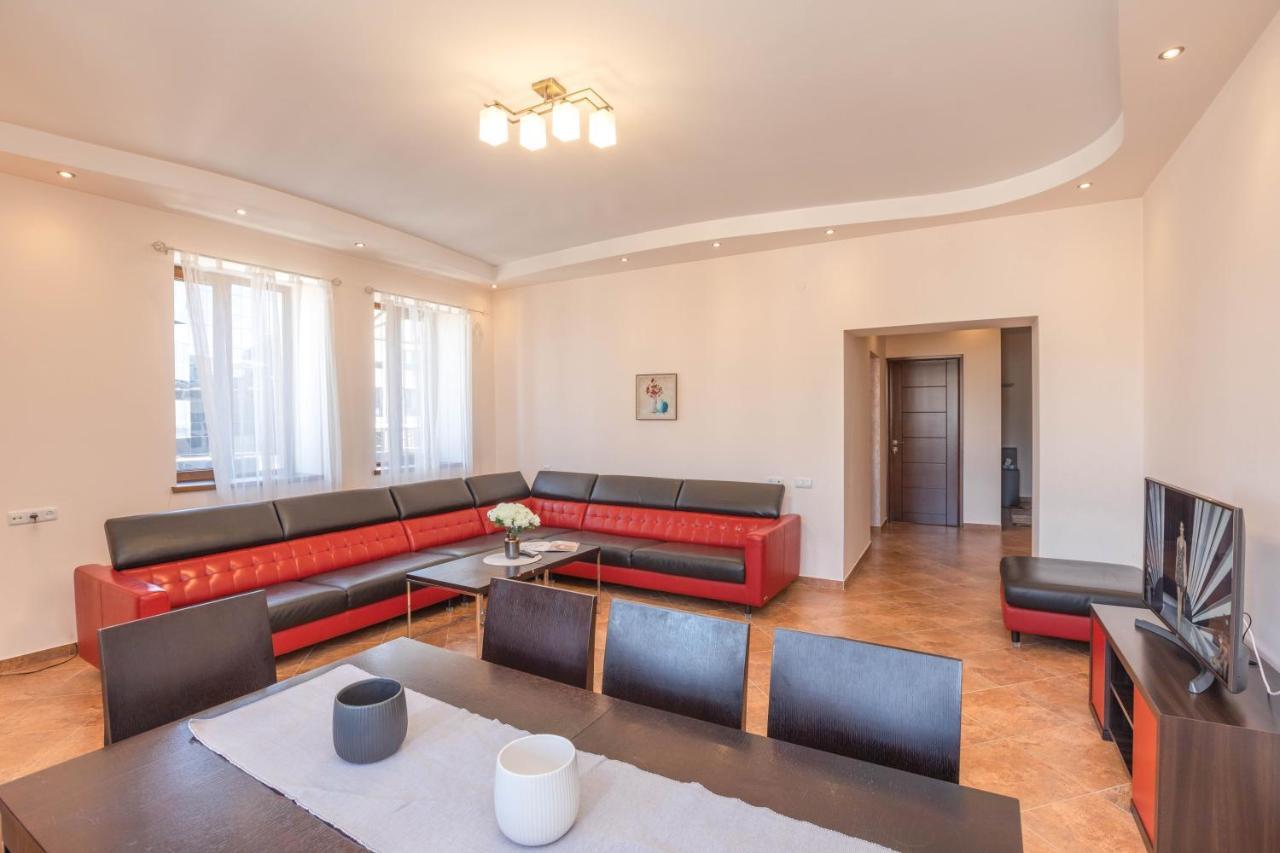 Stay Inn Apartments On Amiryan 4-6 Yerevan Exterior photo
